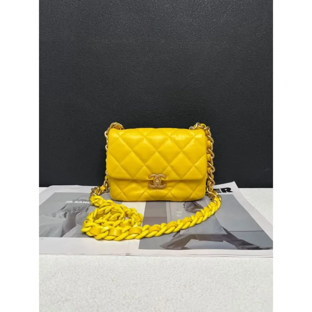 Chanel Women Pre-Loved Bag Brand New Condition